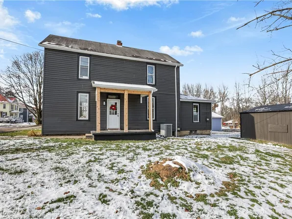 208 Meek Ave, Byesville, OH 43723