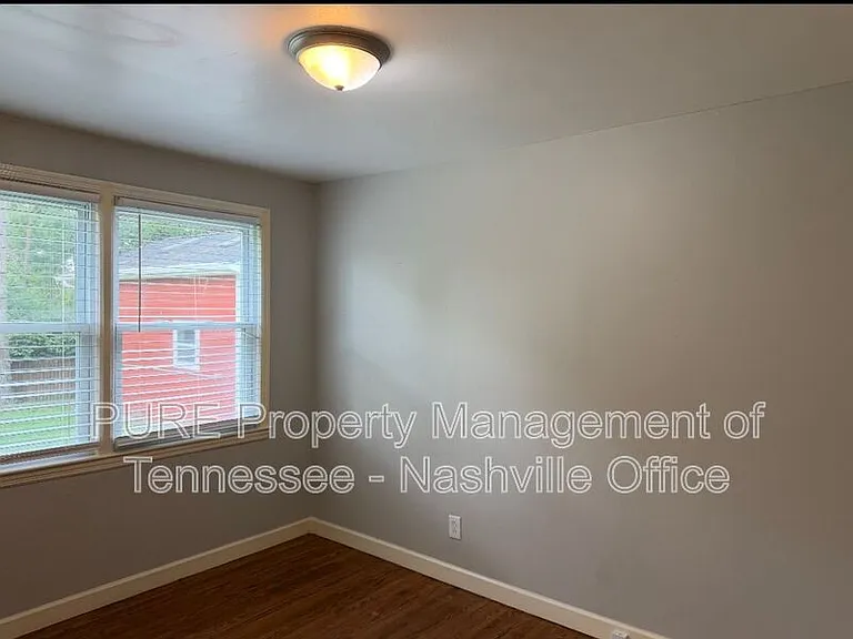 900 Crescent Hill Rd — Photo 13