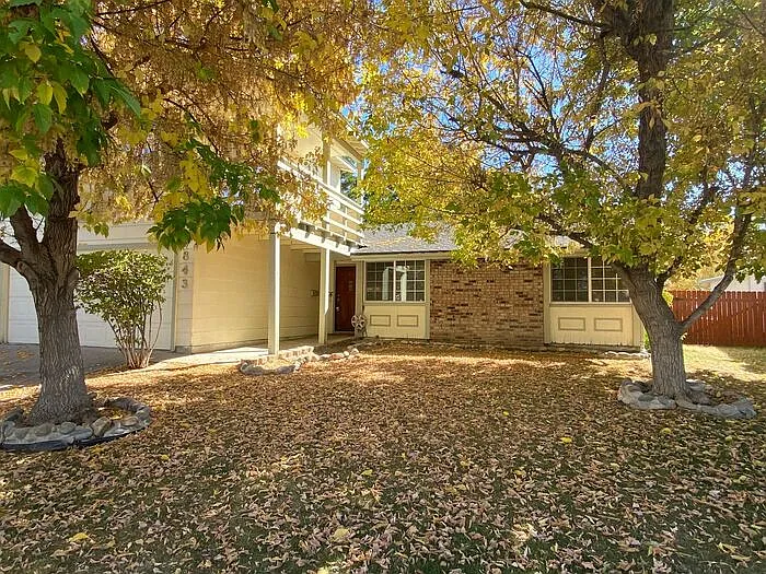 5 bed, 3.0 bath, 1859 sqft, $2,750 — Photo 1