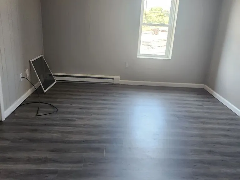 134-136 S Union St #9 — Photo 2