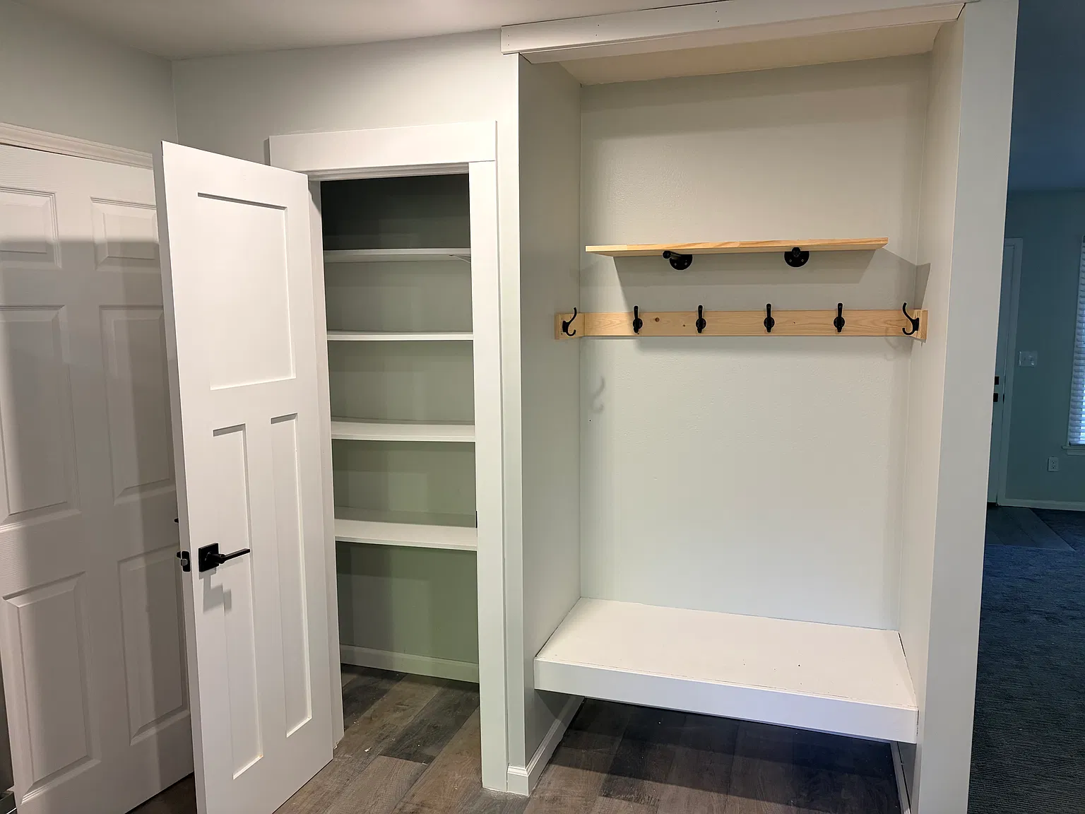 2 bed, 1000 sqft, $1,600 — Photo 4
