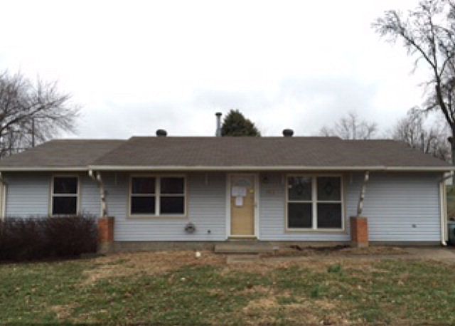 1st image of 4013 Maxwell Pl