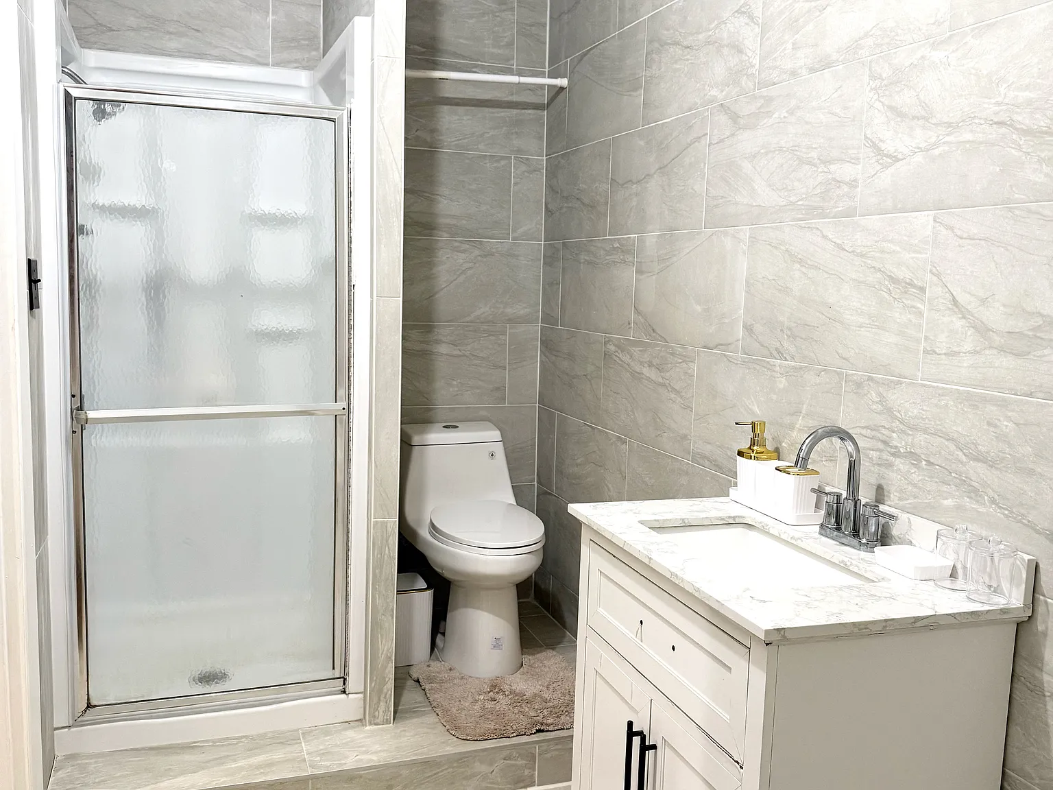 1 bed, 500 sqft, $1,000 — Photo 2