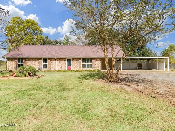132 Anaise Ln, Arnaudville, LA 70512