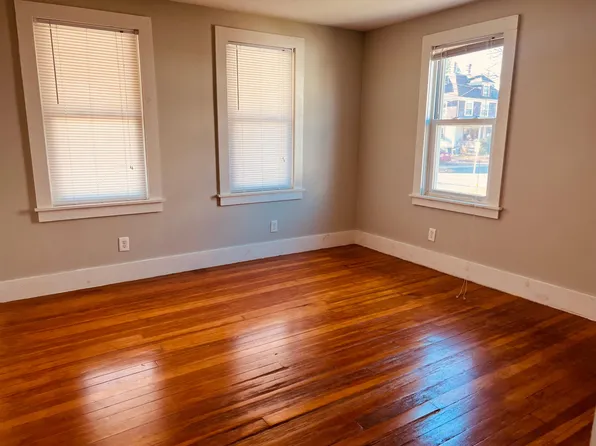 (undisclosed Address), Greenfield, MA 01301