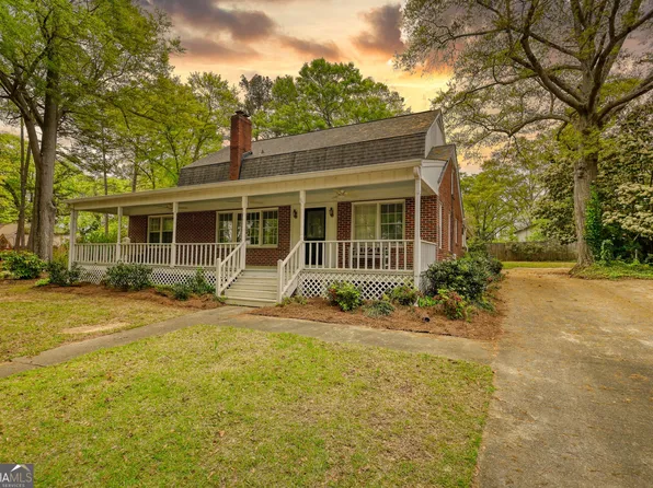 177 Fairview Dr, Fairburn, GA 30213