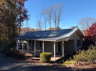 540 Island Ford Rd, Brevard, NC 28712