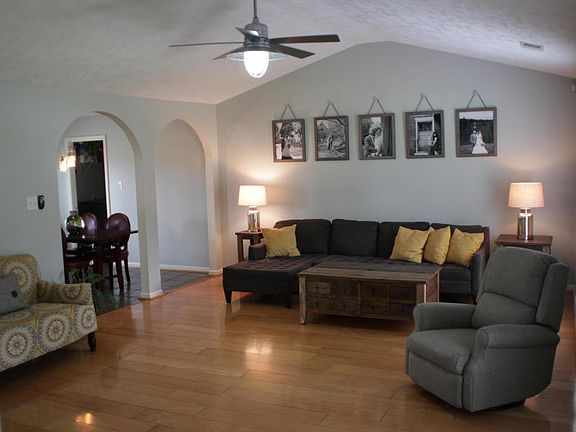 2nd image of 4413 Smedely D Butler Dr