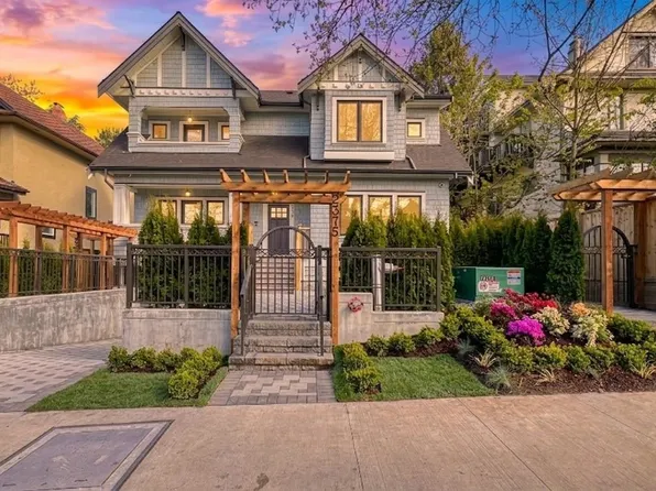 2373 W 7th Ave, Vancouver, BC V6K 1Y4