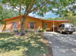 2015 Candlelight Ln, San Antonio, TX 78213