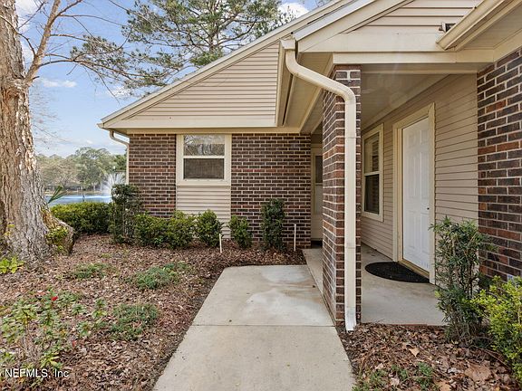 4th image of 13653 MYRICA Court