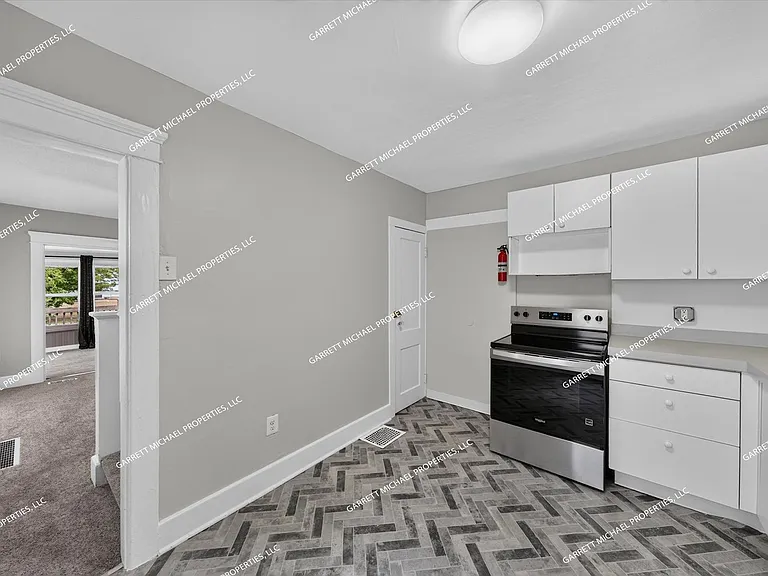 2322 Fordham St — Photo 12
