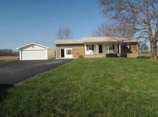 112 Whispering Winds Lake Rd, Jamestown, TN 38556