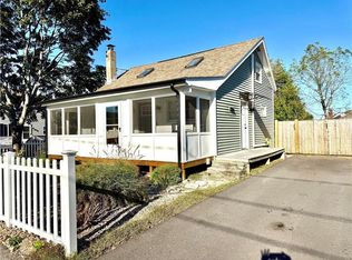 35 Island Ave, Portsmouth, RI 02871