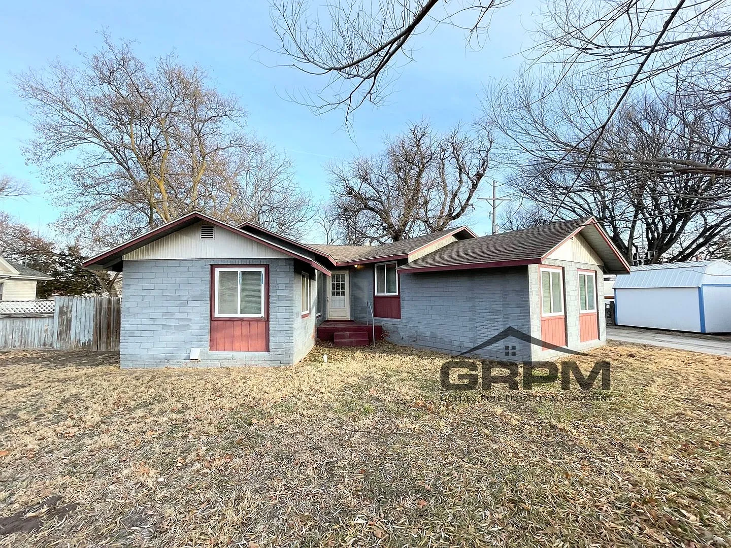 Large 2 bedroom 1 bath home — Photo 1