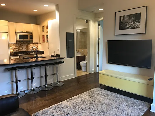 Rented by Keller Williams NYC | media 8