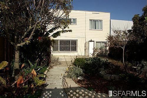 2nd image of 1009 Silliman St