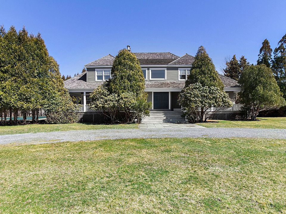 1st image of 32 Poxabogue Ln