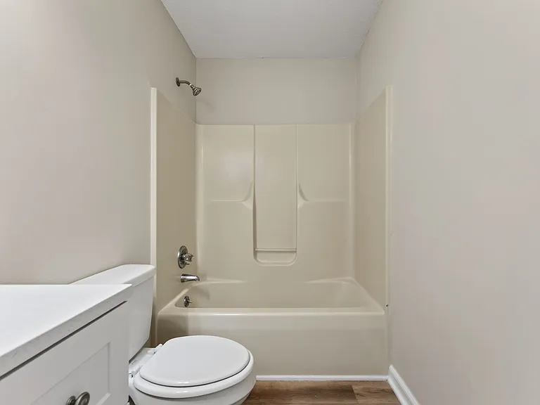 Martha Lane-461/471 (x8) — Photo 25
