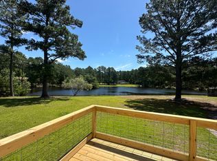 444 Belgrade Swansboro Rd, Stella, NC 28582