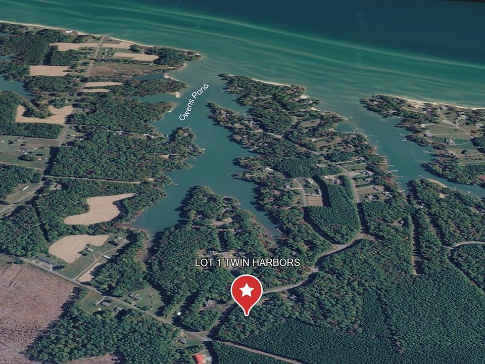 1st image of 1 Twin Harbor Rd