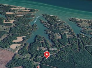 1 Twin Harbor Rd, Reedville, VA 22539