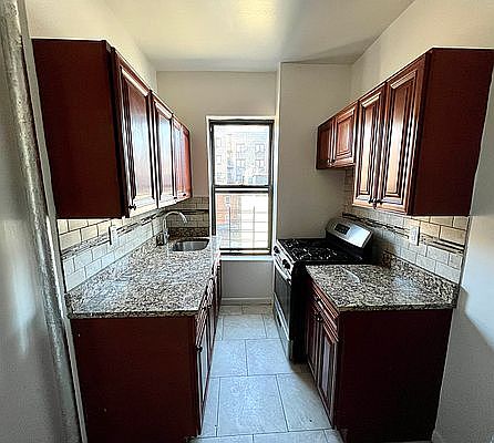 2nd image of 2630 Marion Ave #2H