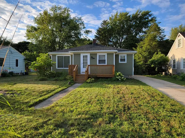 73 E 35th St, Holland, MI 49423