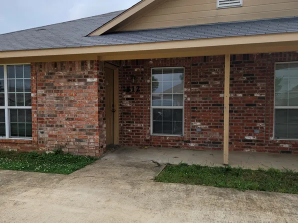 512 24th St NE, Paris, TX 75460