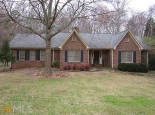 2777 Summit Dr, Jonesboro, GA 30236
