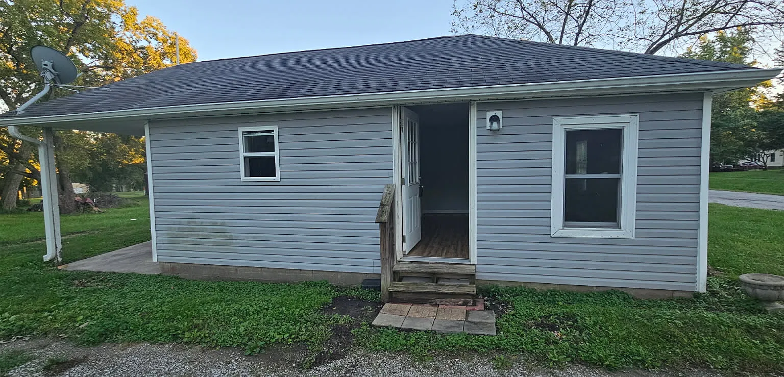 2 bed, 800 sqft, $800 — Photo 3