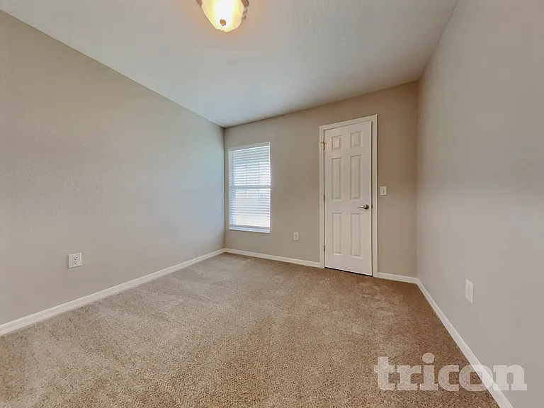 3390 Winchester Estates Cir — Photo 11