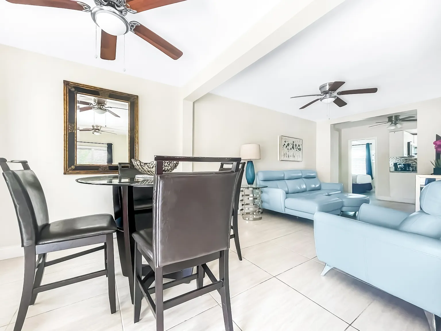 2 bed, 1095 sqft, $2,500 — Photo 2
