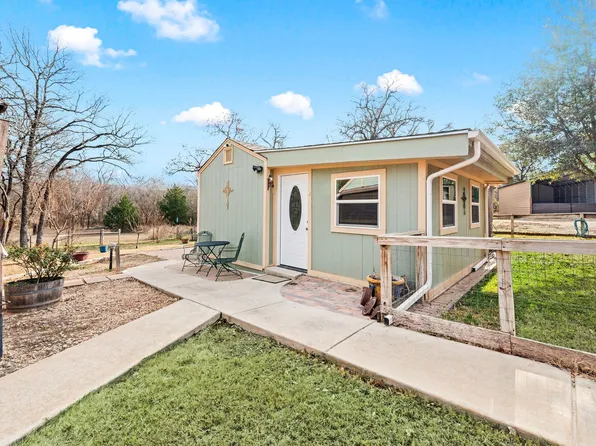 575 County Road 3581, Paradise, TX 76073