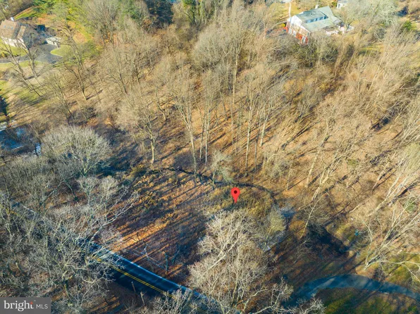 2160 Brackenville Rd, Hockessin, DE 19707