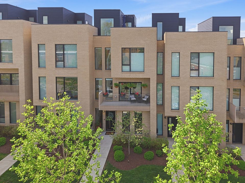 1st image of 2035 Linden Ave