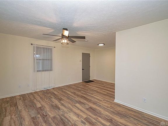 4th image of 6129 Celestial Ave