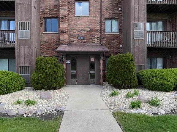 15801 Peggy Ln APT 1, Oak Forest, IL 60452