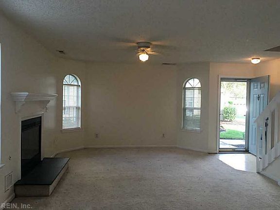 4th image of 4513 Shallowford Cir
