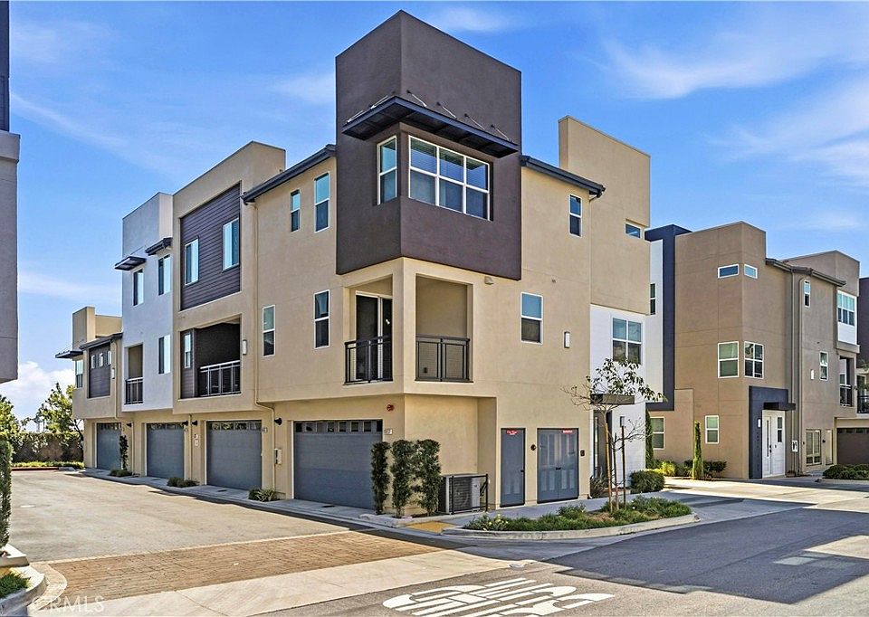 1st image of 10557 Huxley Dr