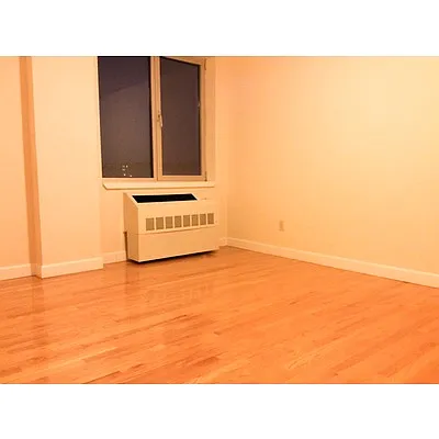 Rented by Urban Realty NYC | media 29