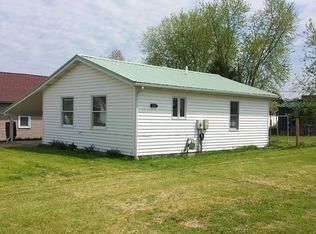 7 E 1st St, The Plains, OH 45780