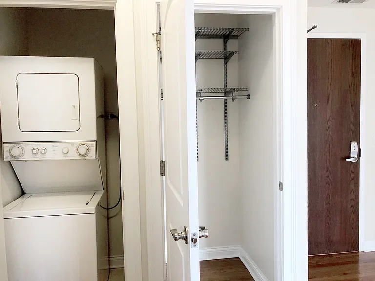 1334 W Morse Ave — Photo 15