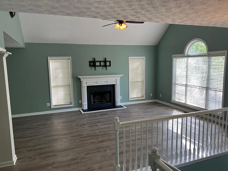 Greatroom with fireplace