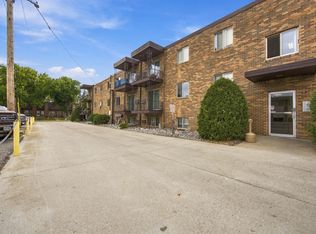 3108 5th St S APT 9, Moorhead, MN 56560