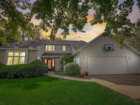 13941 West Elaine Drive, Evansville, WI 53536