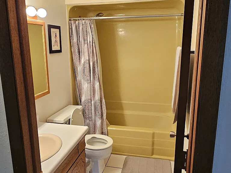 729 Halbert St #2 — Photo 3