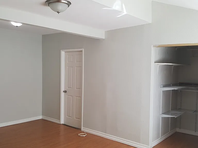 711 Maltman Ave — Photo 5