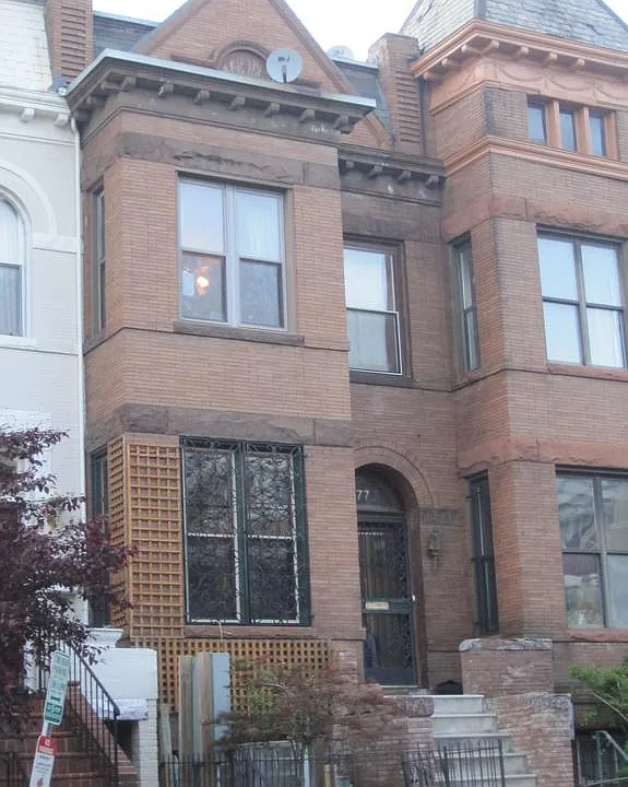 77 Seaton Pl NW #2