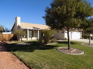 14454 Ponderosa Ranch Rd, Victorville, CA 92392